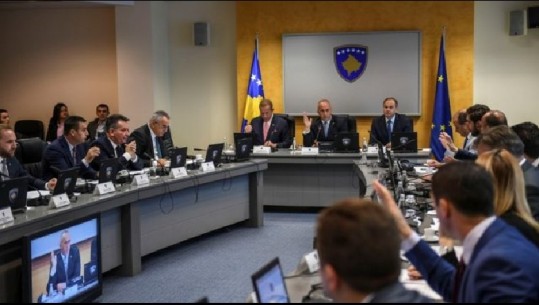 Qeveria e Kosovës miraton projektligjin për dialogun me Serbinë