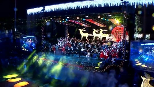 Bashkia koncert për Krishtlindjen, Veliaj: Më e mira për Tiranën është gjithmonë përpara