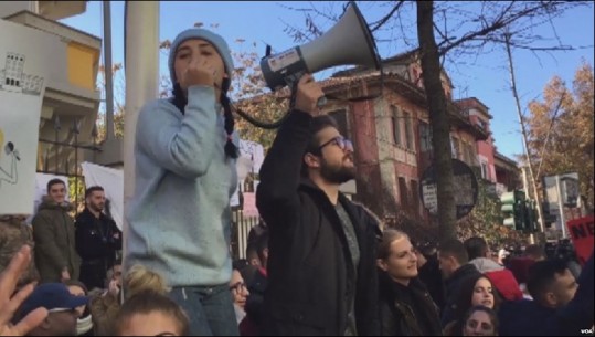 2018, Viti i protestave në Shqipëri