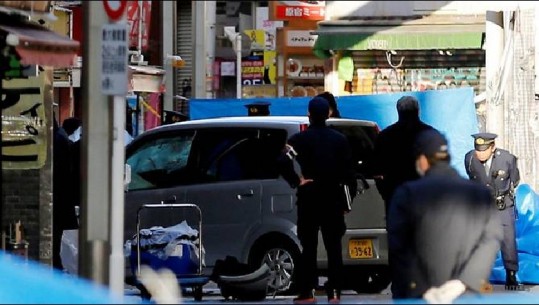 Viti i ri në Tokio, furgoni futet në mes të turmës me njerëz, plagosen 8 persona