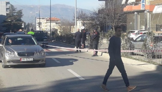 Ishte duke kaluar në rrugë, ‘Jeep’-i përplas për vdekje kalimtarin në Gjirokastër (EMRI)