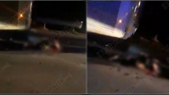 ‘Kape shpejt se gjynah’/ Report Tv transmeton pamjet e aksidentit me dy viktima mbrëmë në Levan (VIDEO)