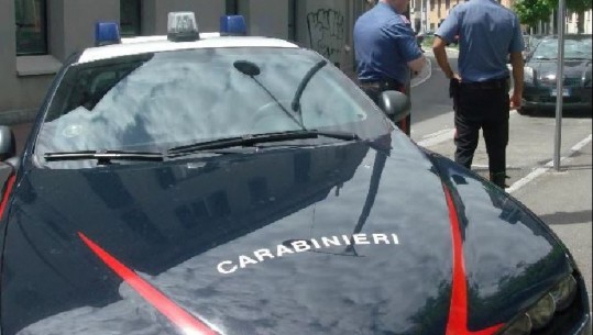 Arrestohet 22-vjeçari shqiptar në Itali, shiste drogë sintetike përmes rrjeteve sociale