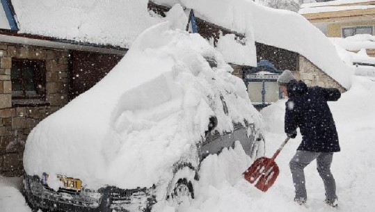 Bora ‘pushton’ Europën Qëndrore/3 viktima në Greqi, ndërpriten fluturimet dhe kaos me qarkullimin në Gjermani dhe Austri 
