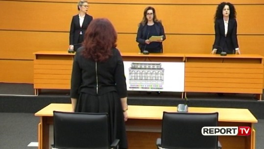 U pezullua nga ish-kryeprokurori Adriatik Llalla, prokurorja Alma Muça kalon Vettingun 