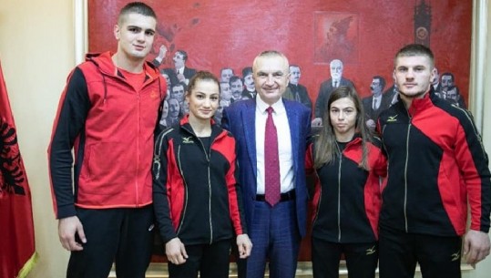 Presidenti Meta pret në takim kampionët shqiptarë të xhudos: Motiv krenarie e model suksesi për të rinjtë