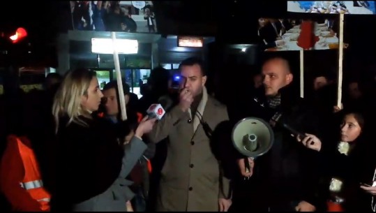'Unaza e Madhe'/ Banorët në ditën e 77 të protestës, Balliu: Do ta tërheqim zvarr Ramën, siç nxorri studenten nga salla