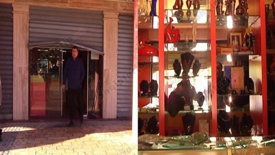 Maskat grabisin argjendarinë në qendër të Lushnjës, vlera e bizhuterive të vjedhura rreth 10 mln lekë (VIDEO-FOTO)