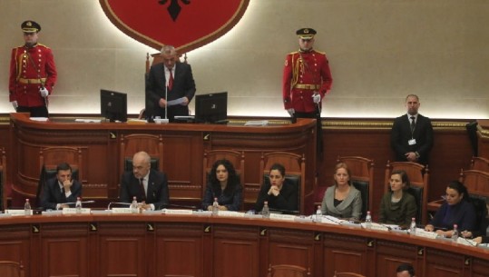 Kuvendi/ Kryeministri votohet edhe ministër i Jashtëm, opozita largohet nga salla, Rama: Vratë 8 vite më parë