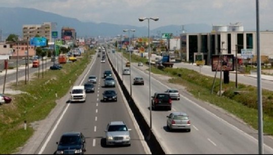Sërish punime në autostradë, ARRSH: Ja si devijohet kalimi në aksin Durrës-Tiranë