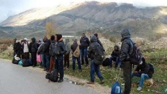 Tentuan të kalojnë kufirin, kapen 9 emigrantë të paligjshëm në Kapshticë  