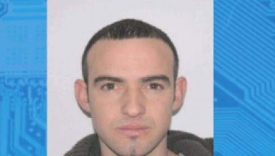Ishte shpallur në kërkim ndërkombëtar për vjedhje, ekstradohet nga Greqia 27-vjeçari shqiptar