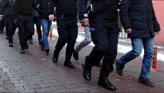 Turqi/ Prokuroria urdhëron arrestimin e 1112 personave, dyshohen për lidhje me organizatën terroriste FETO