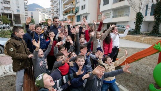 Bashkia Tiranë përfundon ndërtimin e rrugës mbi Përroin e Gjerozës