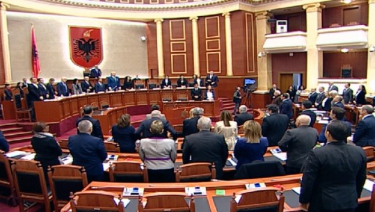 Tragjedia në Maqedoni/ Kuvendi nis seancën me një minutë heshtje
