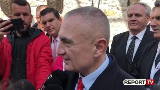 Meta niset për në Azerbajxhan, merr pjesë në Forumin e 7-të Global të Bakusë