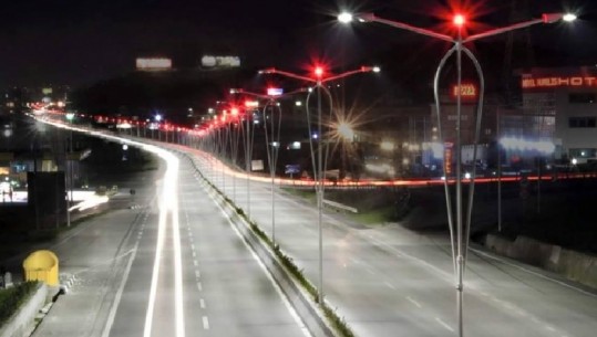 Arrestohen personat që tentuan të linin në terr autostradën Tiranë-Durrës