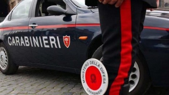 Shqiptari pa patentë fyen dhe sulmon karabinierët në Itali