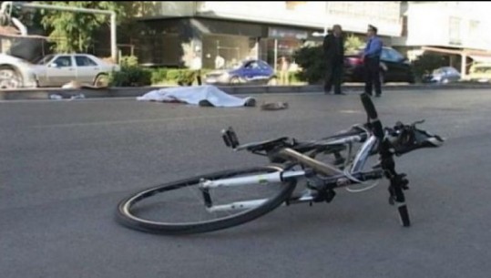 Aksident në Korçë/ Plagoset rëndë drejtuesi i biçikletës
