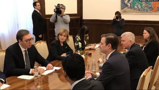 Zyrtari i lartë i SHBA-së: Të vijojë dialogu Kosovë-Serbi, mund të kemi marrëveshje këtë vit