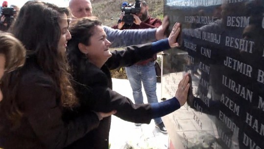 11 vite pas tragjedisë së Gërdecit/ 'Krim shtetëror, babëzi për para!' Familjarët me sytë nga Strasburgu! (VIDEO)