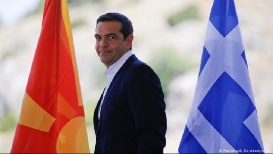 Tsipras shkon në vizitë historike në Shkup