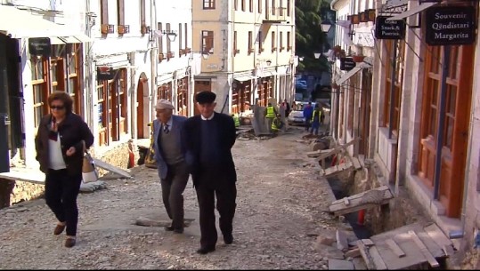 Punimet për rijetëzimin e Pazarit të Gjirokastrës shqetësojnë tregtarët