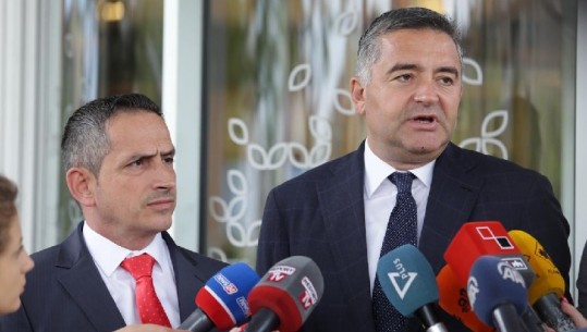 Incident në Tiranë! Ministri serb nuk pranon që homologu i Kosovës të ulet në tryezën e OKB-së (VIDEO)