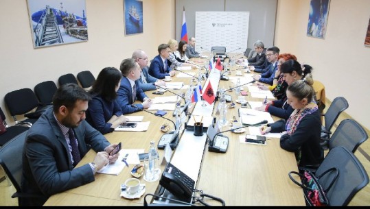 Delegacioni shqiptar vizitë në Moskë, zbulohen diskutimet me rusët