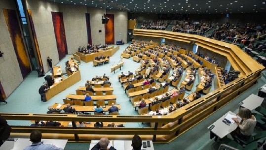 Rikthimi i vizave për Shqipërinë? Parlamenti i Holandës do të votojë më 16 prill