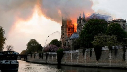 9 orë për të shuar flakët? Pse zjarri i në Katedralen e Parisit ishte aq i vështirë për t'u fikur?