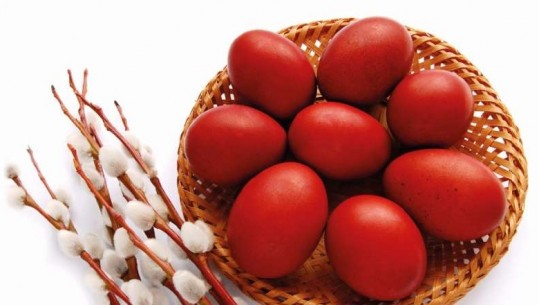 Festa e Pashkëve, ja kuptimi i simbolikës së vezës së kuqe (Kuriozitete)