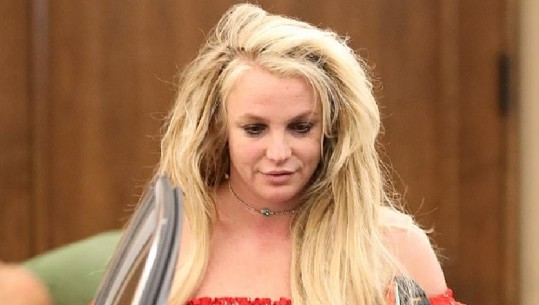 E shkatërruar nga stresi, Britney Spears merr goditjen e rradhës
