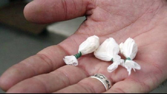 Shpërndante doza kokaine në Memaliaj, arrestohet 24-vjeçari