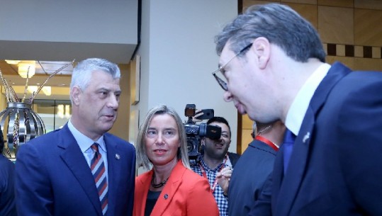 Report TV zbardh përplasjet e brendshme me Vuçiç në Samit, pse bojkotoi Thaçi dy herë Metën   