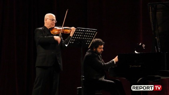 Pas Greqisë, instrumentistët Kadesha dhe Gjollma me “Nostalgji” për publikun shqiptar (VIDEO)