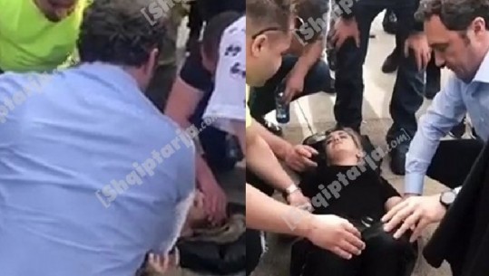 Ish-deputeti i PD 'ndal' protestën! 'Vishet' mjek dhe i jep ndihmën e parë të aksidentuarës (VIDEO)