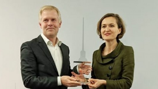 Ministrja Besa Shahini vlerësohet me çmim në Berlin