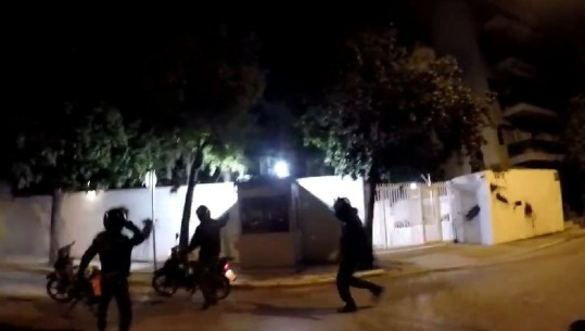 Greqi, sulmohet me bojë të zezë rezidenca e ambasadorit Amerikan (VIDEO)