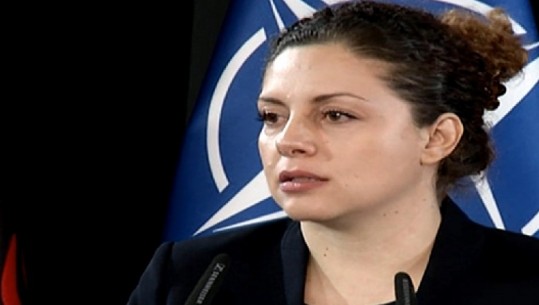 Përlotet ministrja Xhaçka: Do të jemi gjithmonë pranë Serxhos, Klesios dhe Darlës (VIDEO)