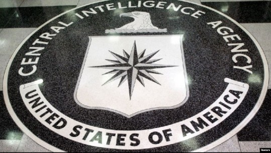 Dënohet ish-agjenti i CIA-s, i jepte informacion një agjenti kinez