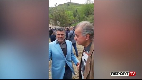 Revolta e Qafë Barit/ Takimi prekës mes lotëve i dy heronjve! 'Armiku i popullit' që mbajti plumbin në shpatull për 30 vite (VIDEO)