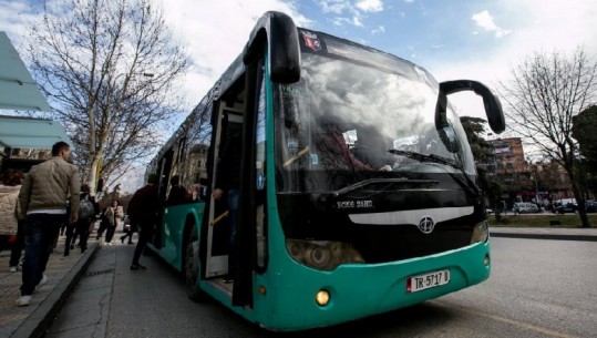 Tiranë/ Ishte tmerri i vjedhjes së portofolave në autobus, njihuni me skifterin që vidhte para e celularë