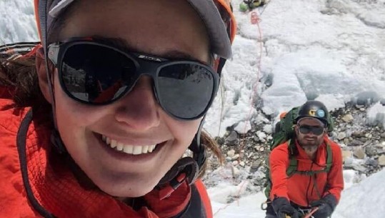 Mrika Nikqi, 17-vjeçarja më e re shqiptare që ngjitet në majën më të lartë në botë, Everest