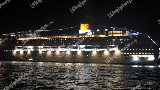 Një e sëmurë në bord, kroçera bën ndalesë të detyruar pranë portit të Vlorës (VIDEO)