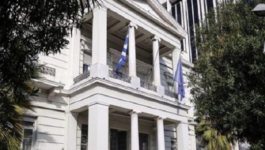Progres-Raporti/ Athina zyrtare mbështet procesin e integrimit por tërheq vëmendjen për minoritetet
