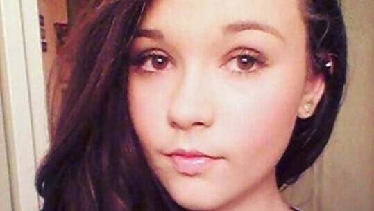 Vdes në aksident, 18 vjeçarja u shpëton jetën 4 të tjerëve