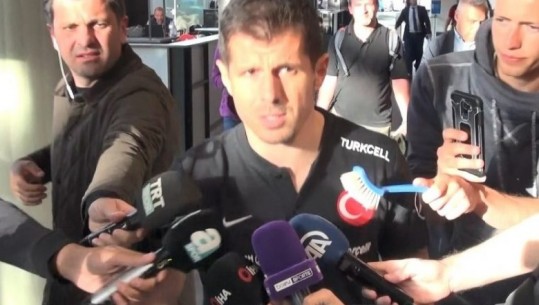 Bllokimi në aeroport dhe furça e tualetit si mikrofon për futbollistin, Turqia ‘tërbohet’ ndaj Islandës (VIDEO)