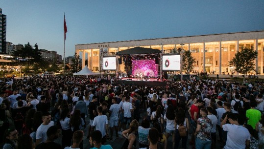 Finalizohet edicioni i katërt i 'Tirana Art Fest', ndahen çmimet për talentet e qytetit