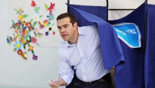 Zgjedhjet e parakohshme/ Tsipras takim për shpërndarjen e parlamentit